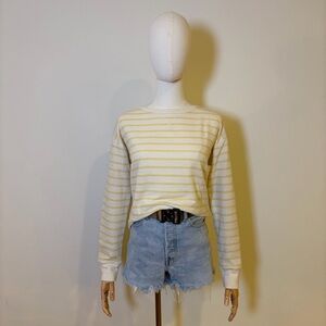 NWOT GAP women’s Textured Crewneck Sweatshirt size S